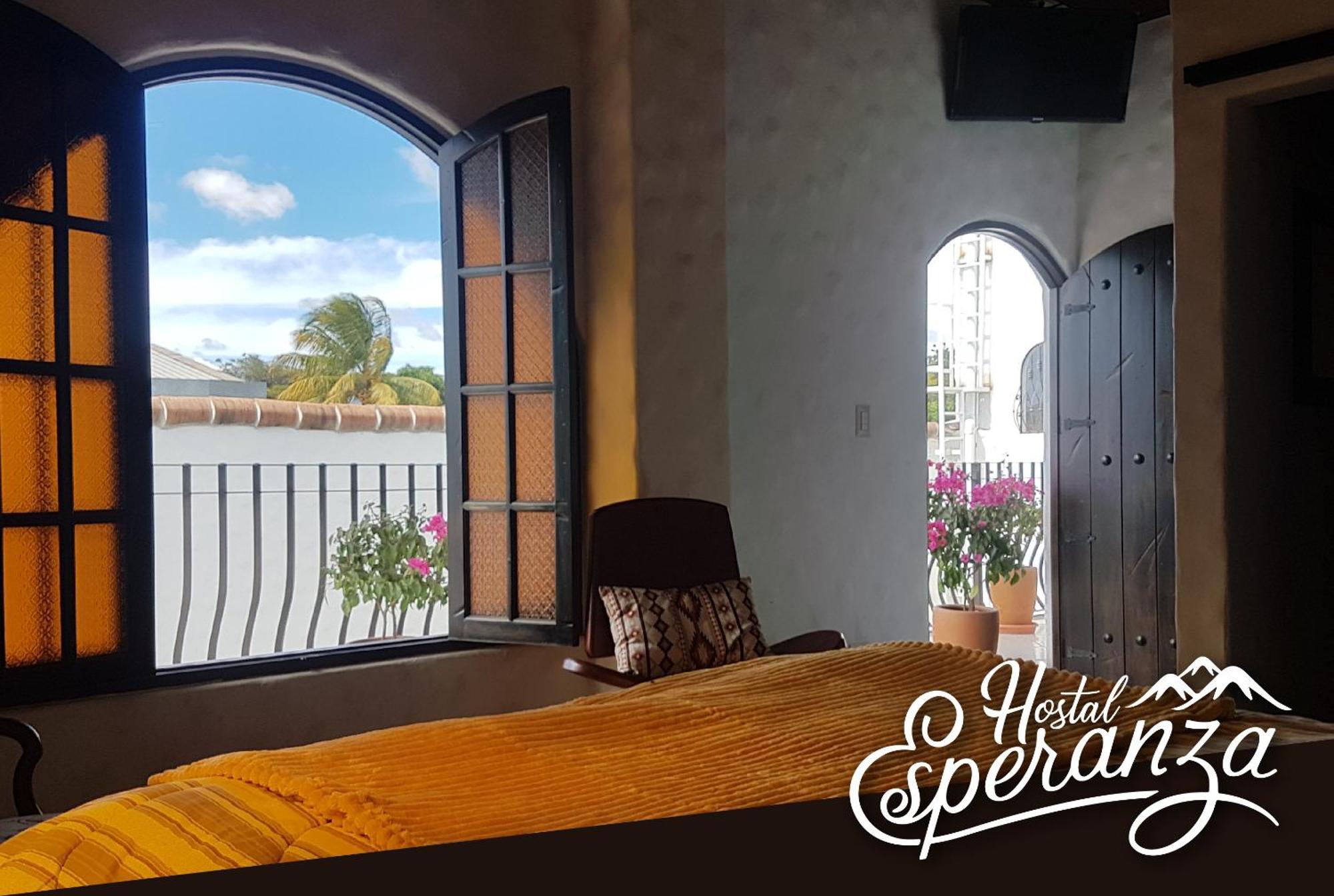Hotel Esperanza Estelí エクステリア 写真