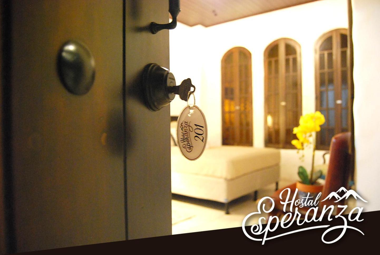 Hotel Esperanza Estelí エクステリア 写真